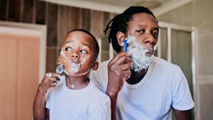 shaving_iStock-1206815474_copyright Moyo Studio_1100x620px